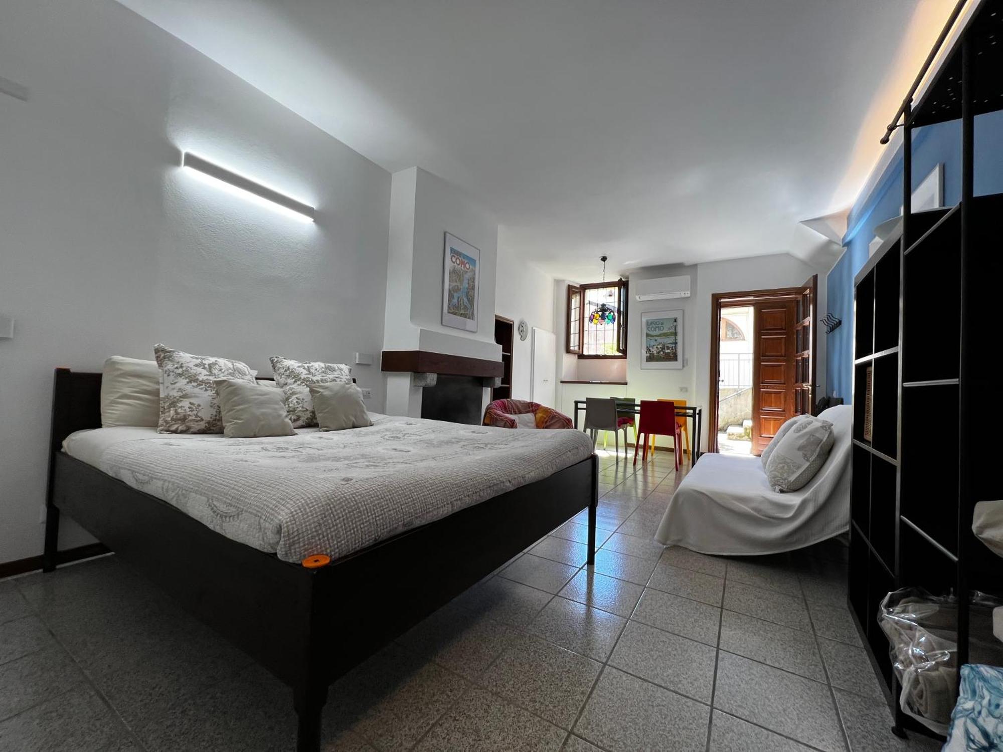 Loft - Lago Di Como Apt Menaggio Luaran gambar